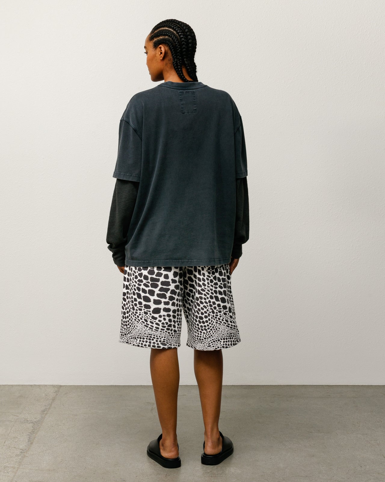 WORK SHORT CANVAS