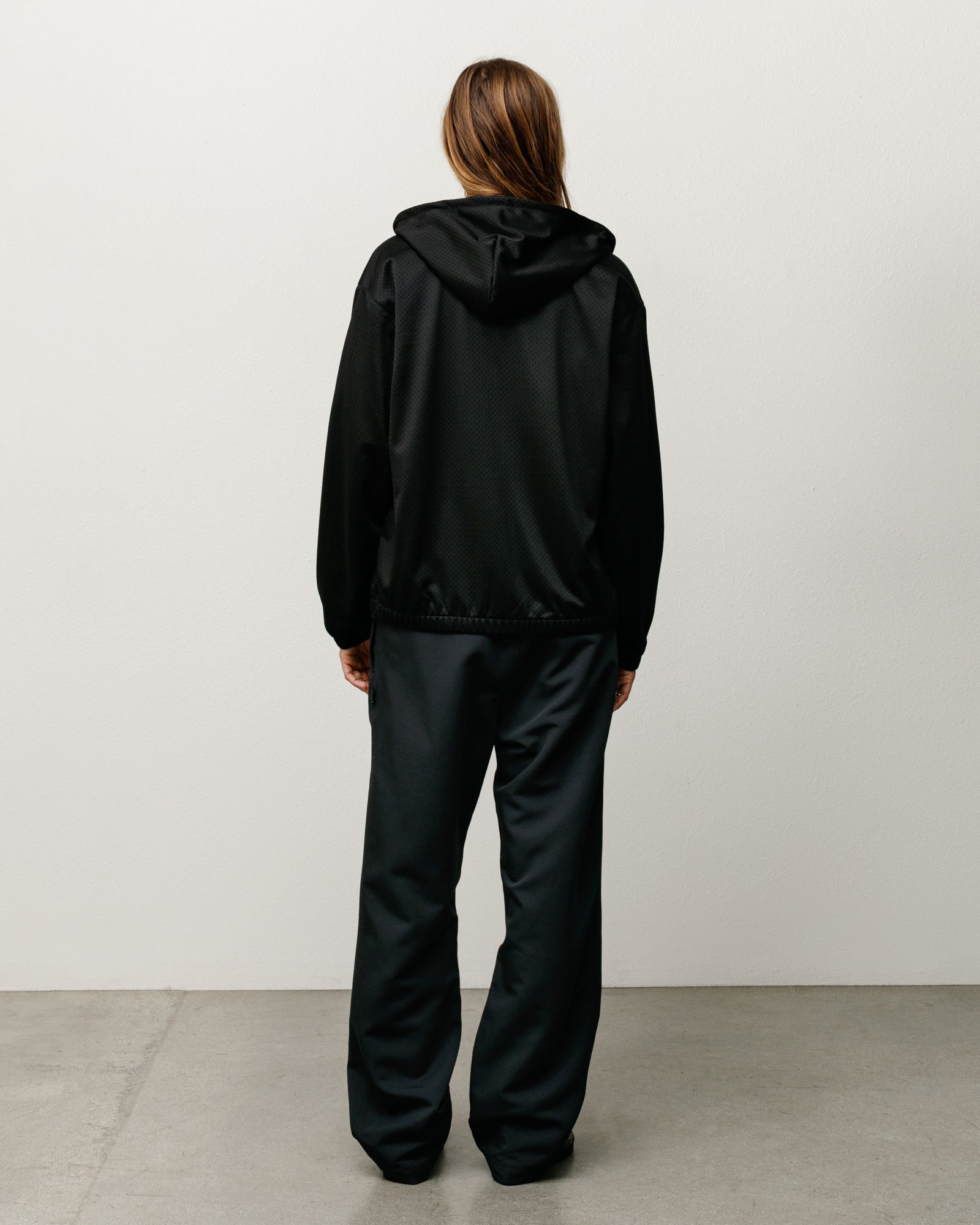 ATHLETIC MESH ZIP HOOD