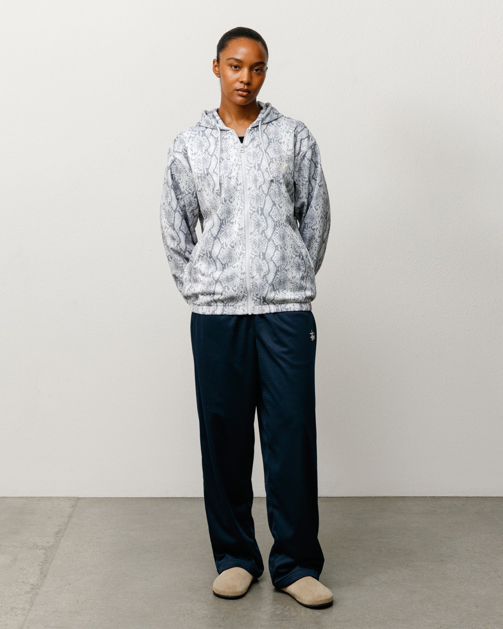 ATHLETIC MESH ZIP HOOD