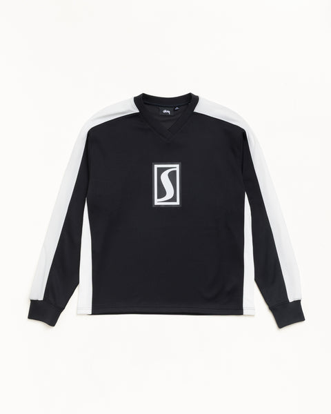 hero:main:collection:new-arrivals,pants,outerwear,shorts,denim,shirts,sweats,all,all-products,swim,hoodies,zip-ups,crew-sweats,sweatpants,boardshorts,one-piece-bikinis,graphics,basic-stussy-tees,caps,beanies,bucket-hats,new-era,button-ups,jerseys,thermals,trunks,cargos,bags,belts,wearables,gear,bottoms,basic-stussy-sweats,big-ol,buttons-ups,carpenters-cargos,classics,jackets,knits,mens-swim,new-era-headwear,slim,womens-swim,tops-shirts,denim-jeans,sunglasses,tees