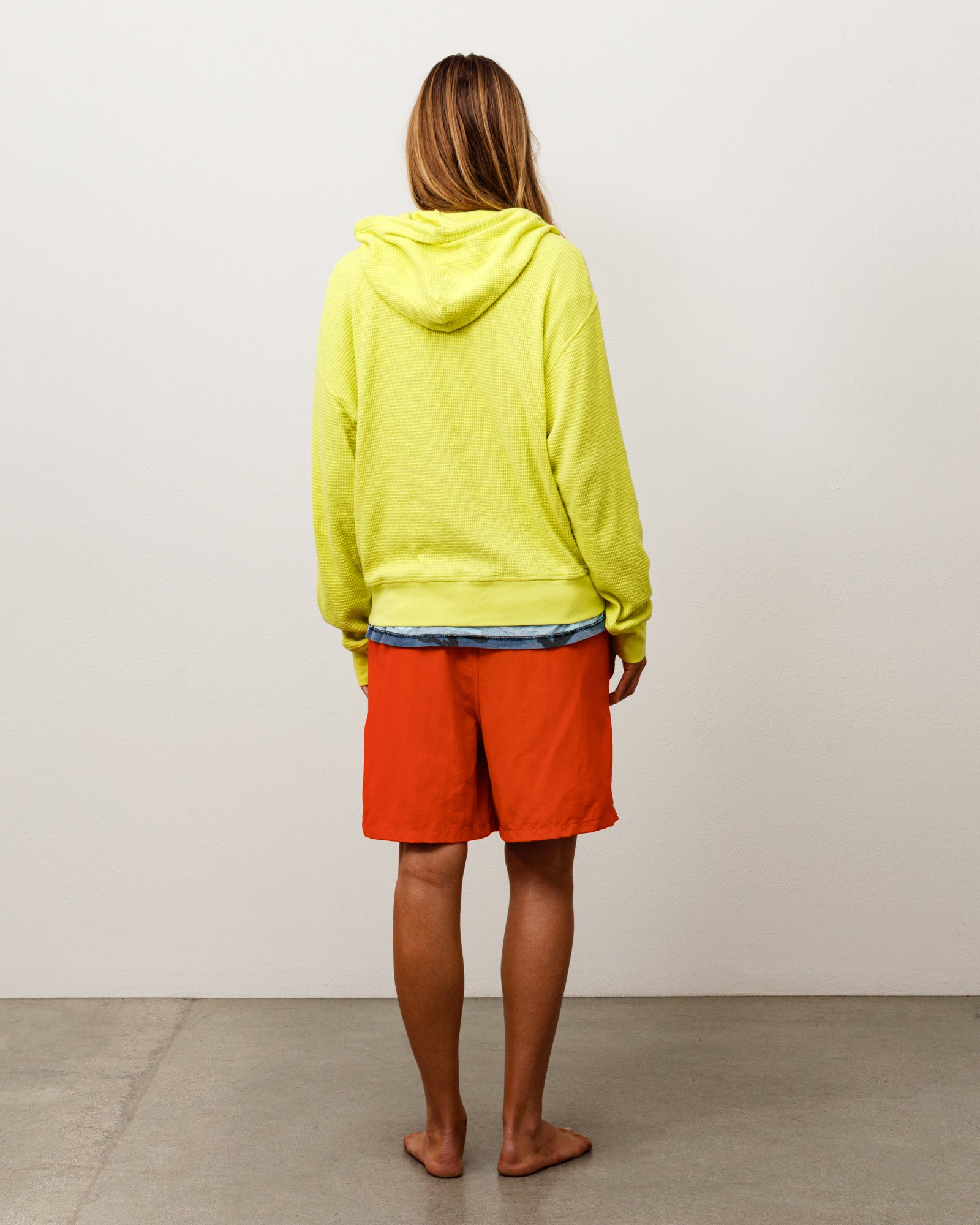 LIGHT WEIGHT THERMAL HOOD