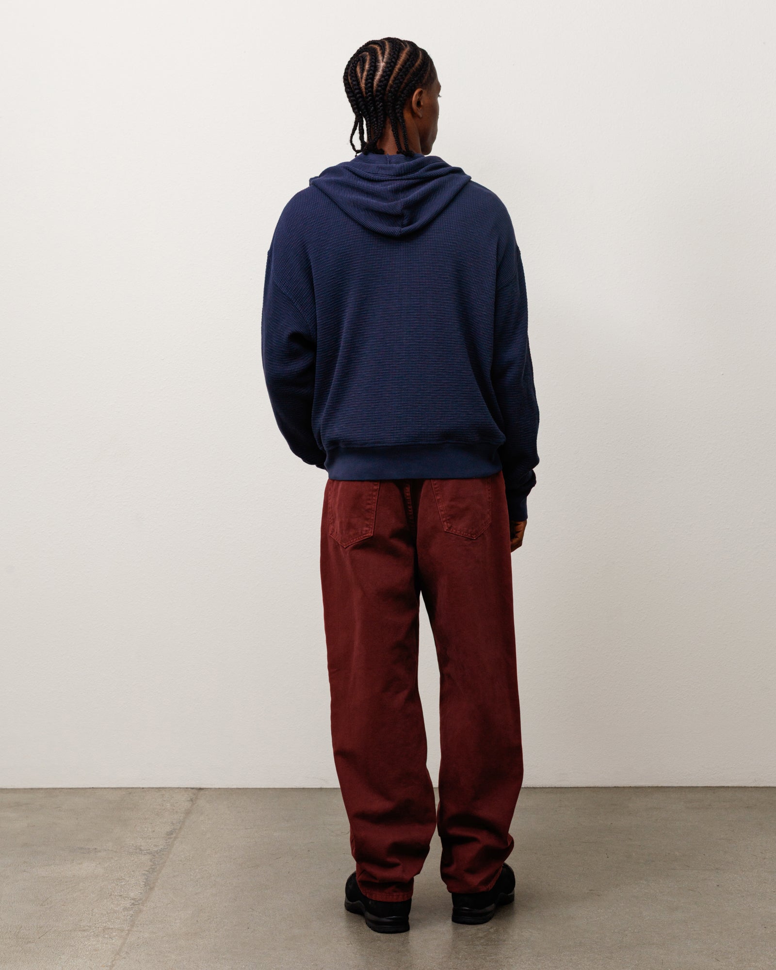LIGHT WEIGHT THERMAL HOOD