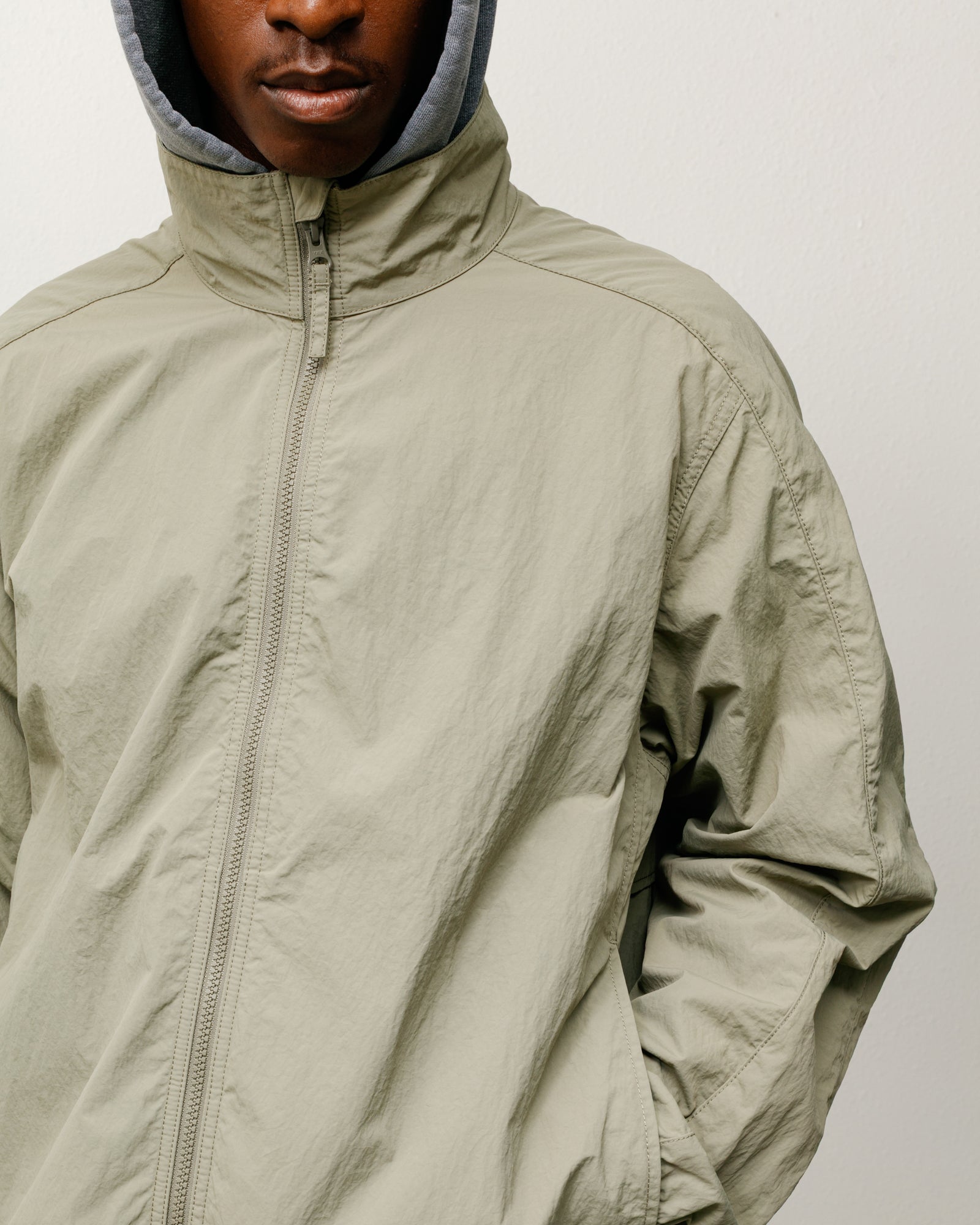 LIGHTWEIGHT MOCK JACKET