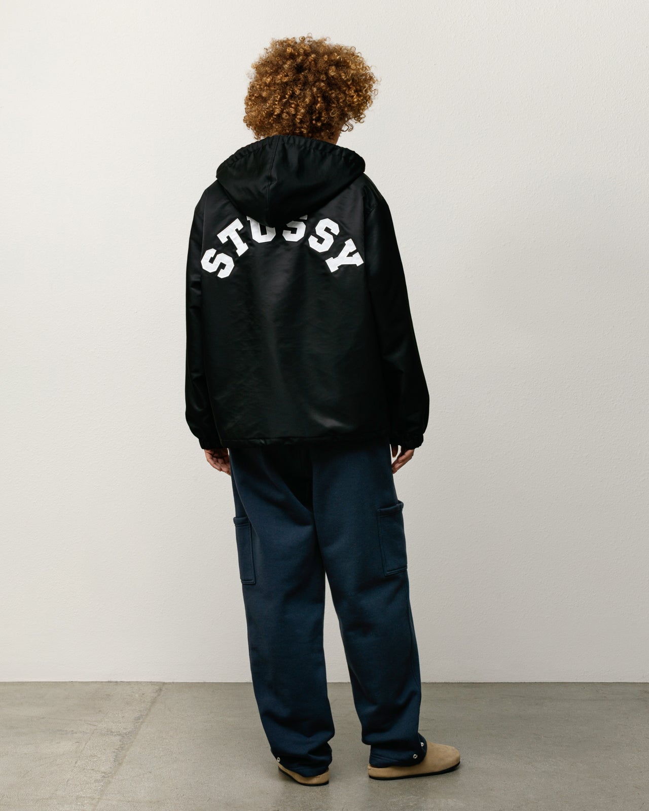 Hooded Coaches Jacket – Black | Outerwear | Stüssy – Stussy AU