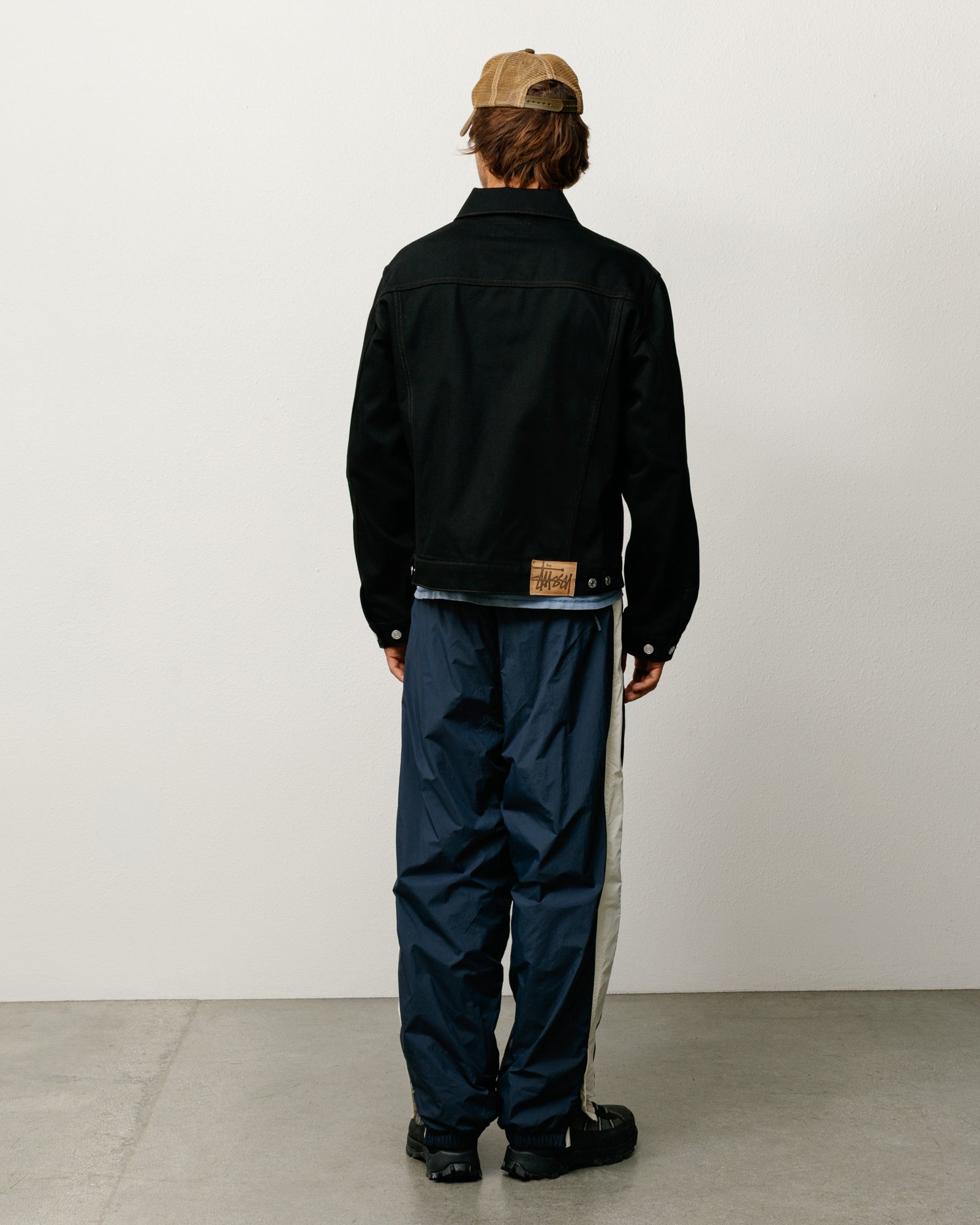 TRUCKER DENIM