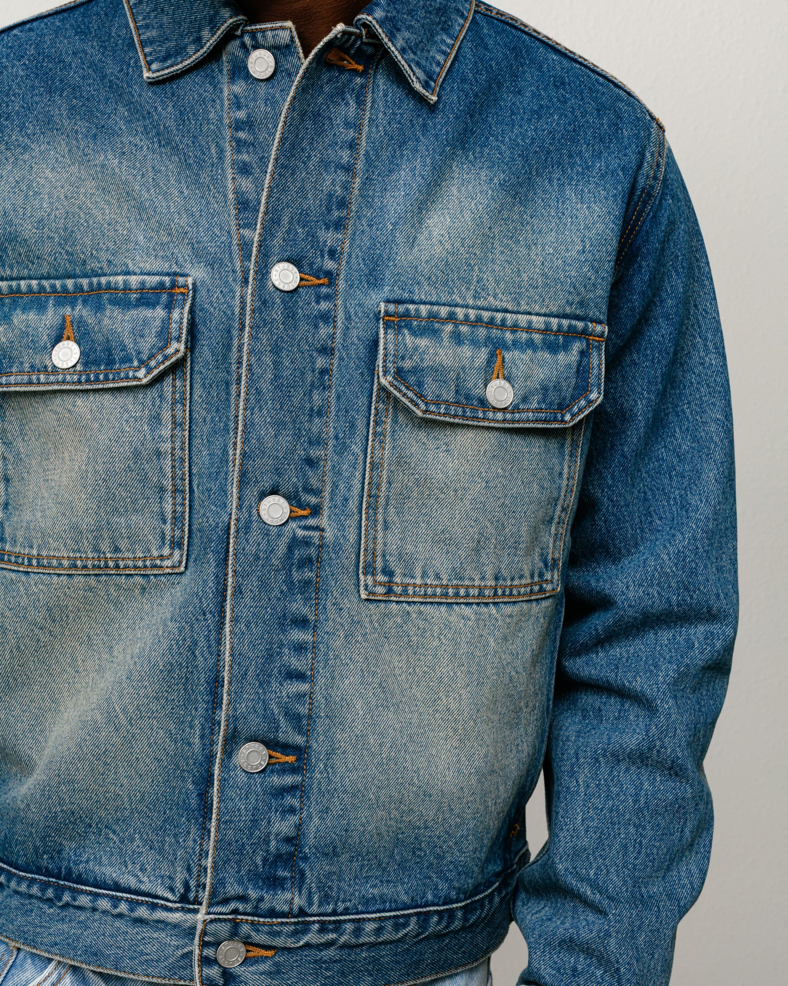 TRUCKER DENIM