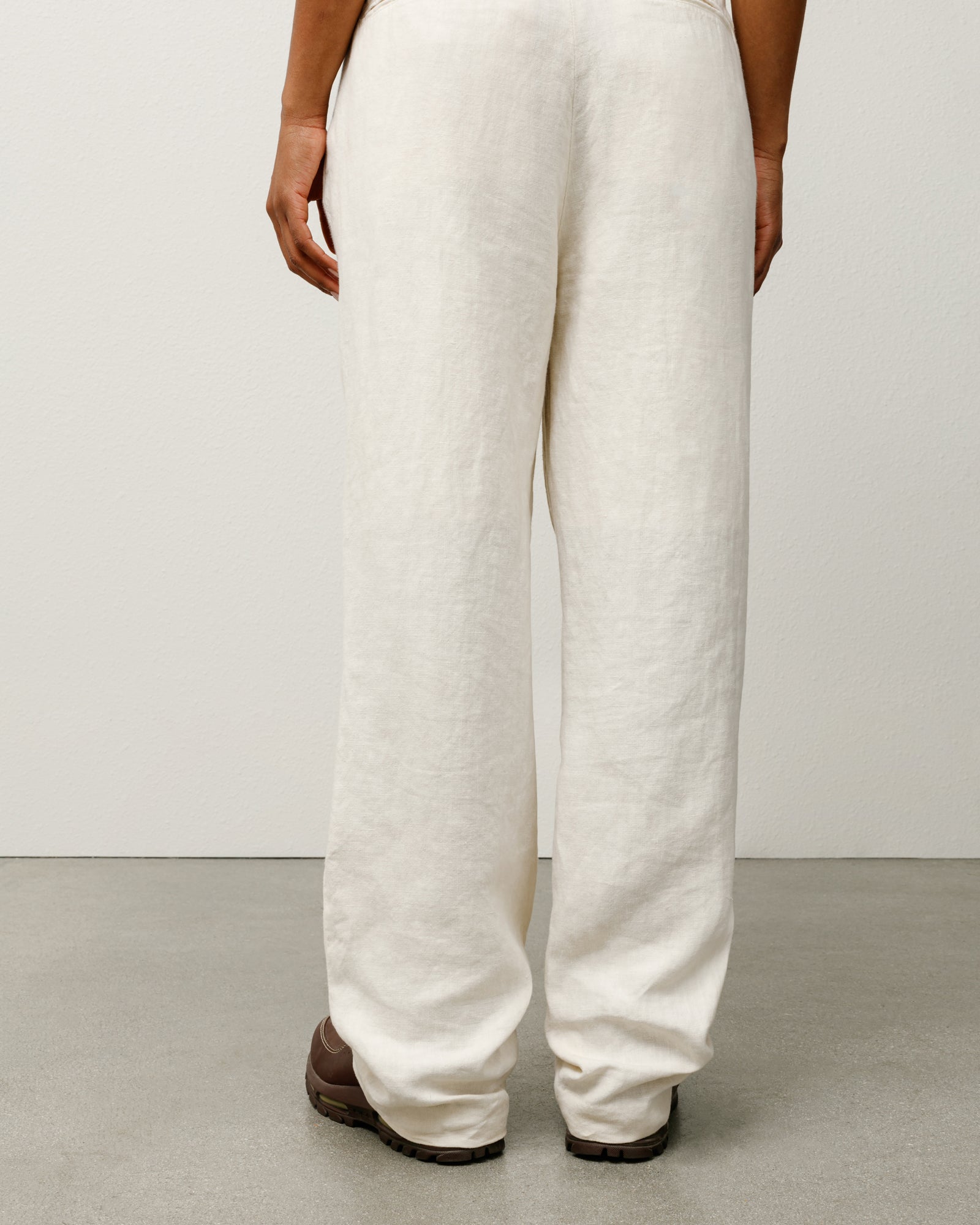 パンツ STUSSY RELAXED TROUSER TEXTURED LINEN 32 Relaxed Trouser Textured Linen in bone – Stüssy – Stussy AU
