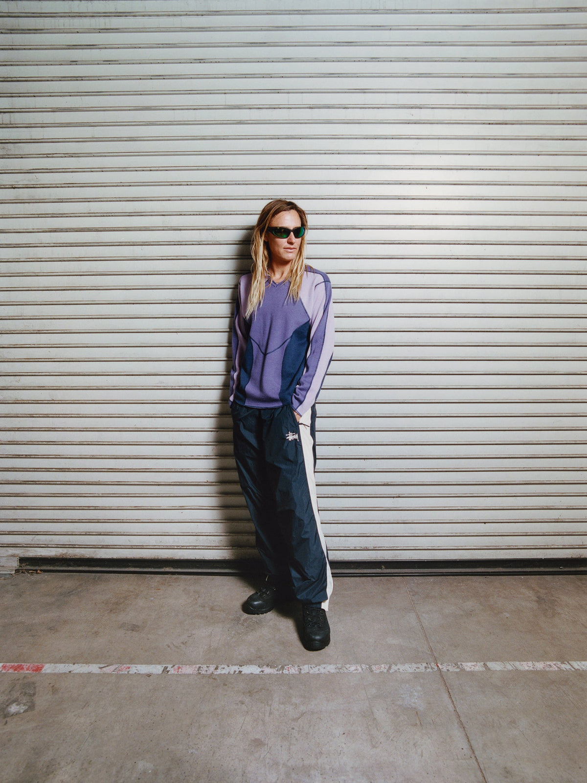 SIDE STRIPE TRACK PANT