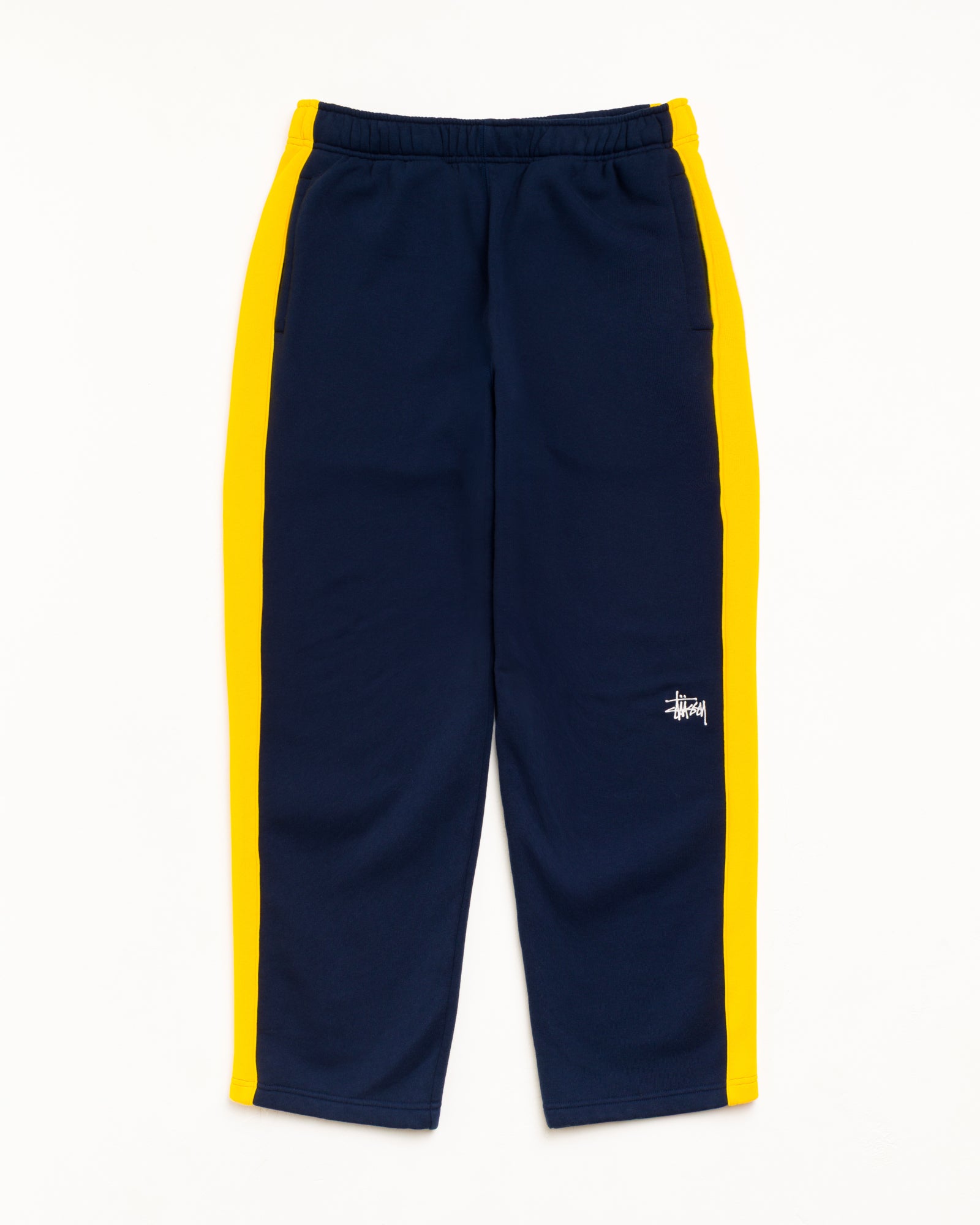 hero:main:collection:shirts,tops-shirts,all,tees,outerwear,denim,knits,accessories,sunglasses,hoodies,sweats,mens-hoodies-sweatshirts,shorts,pants,bottoms,tops-knits,new-arrivals,always