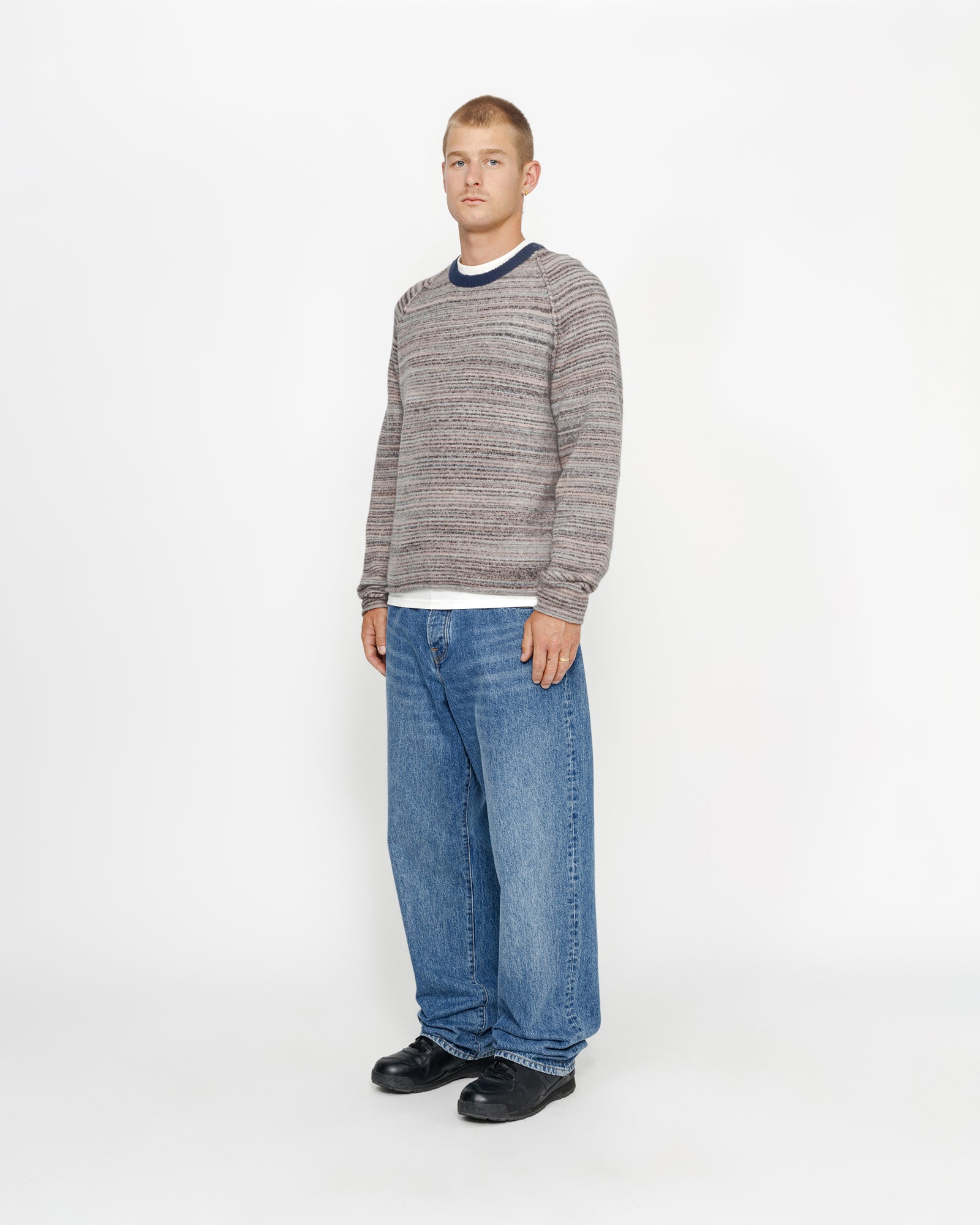 Textured Knit Contrast Collar Crew in grey multi – Stüssy