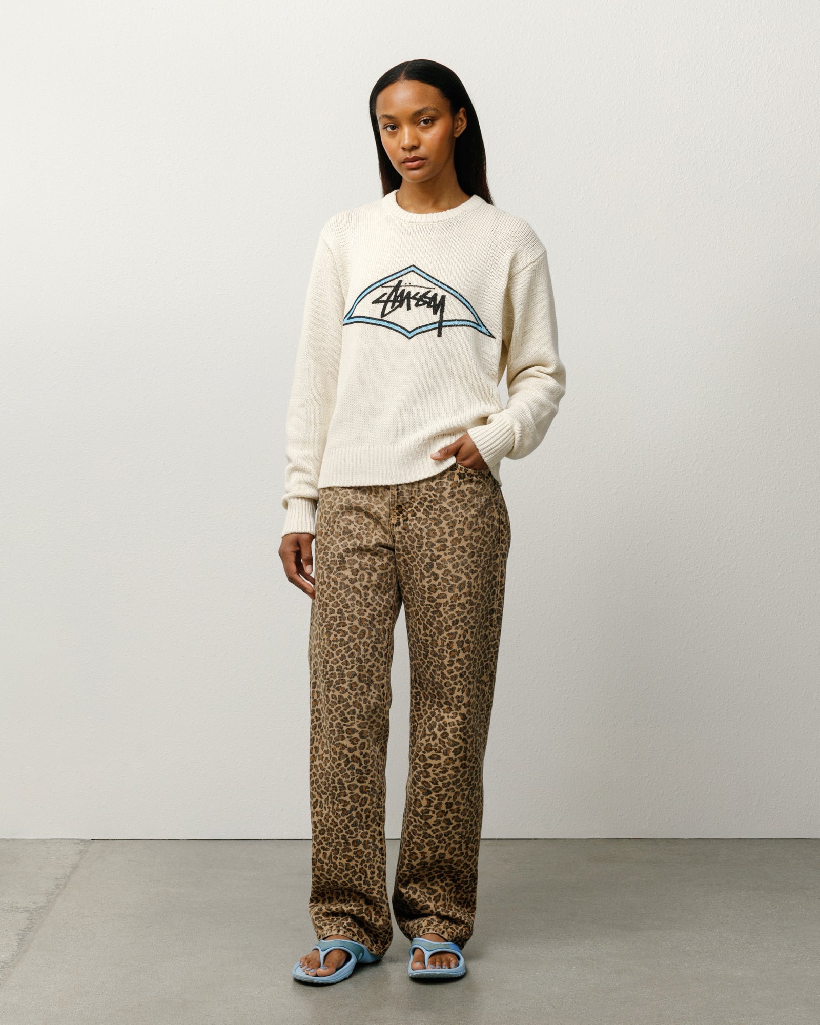 DIAMOND LOGO SWEATER