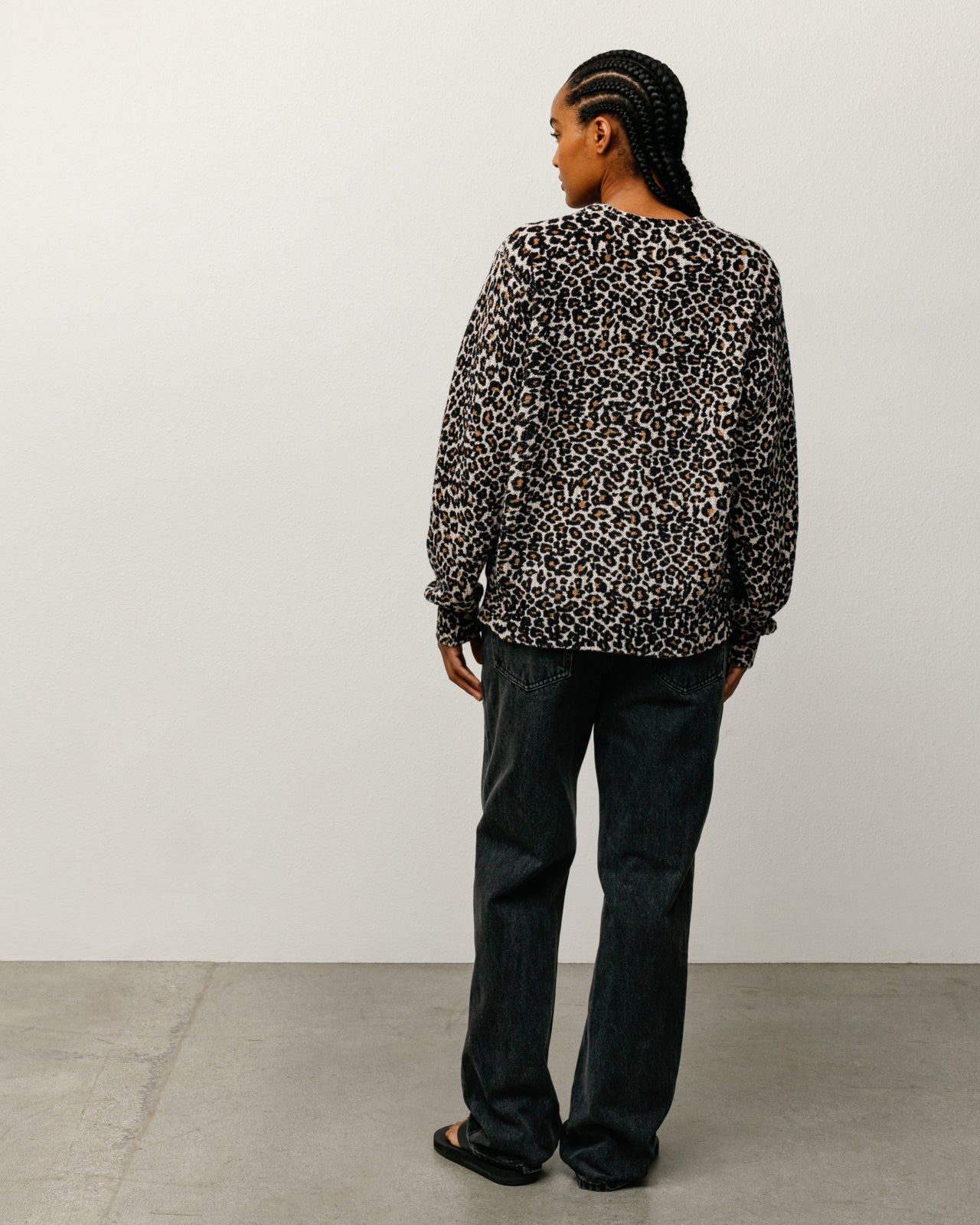 LEOPARD SWEATER