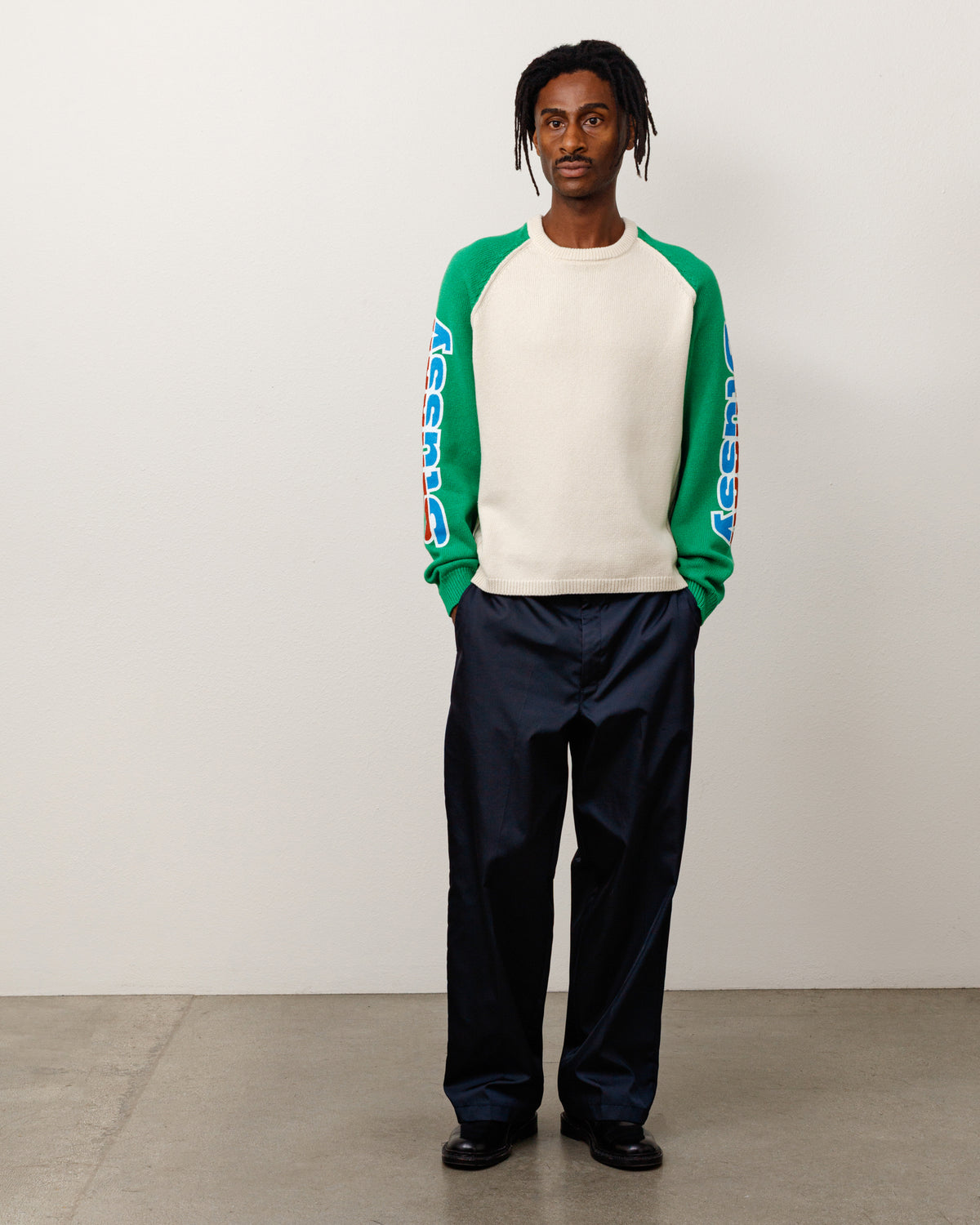 TWO TONE RAGLAN SWEATER