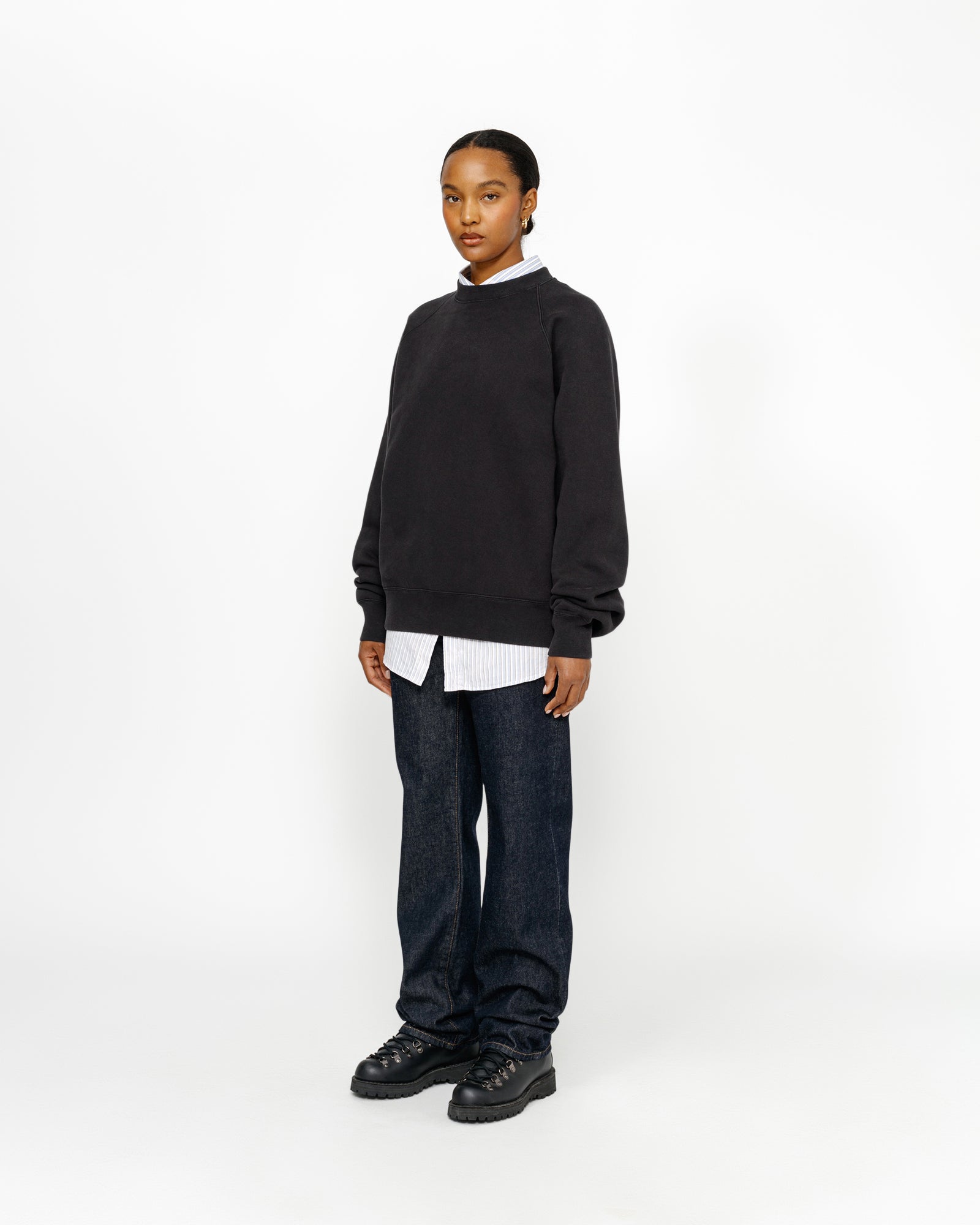 国内発送 送料関税込 日本完売品 STUSSY FLEECE RAGLAN CREW s-l1200.jpg