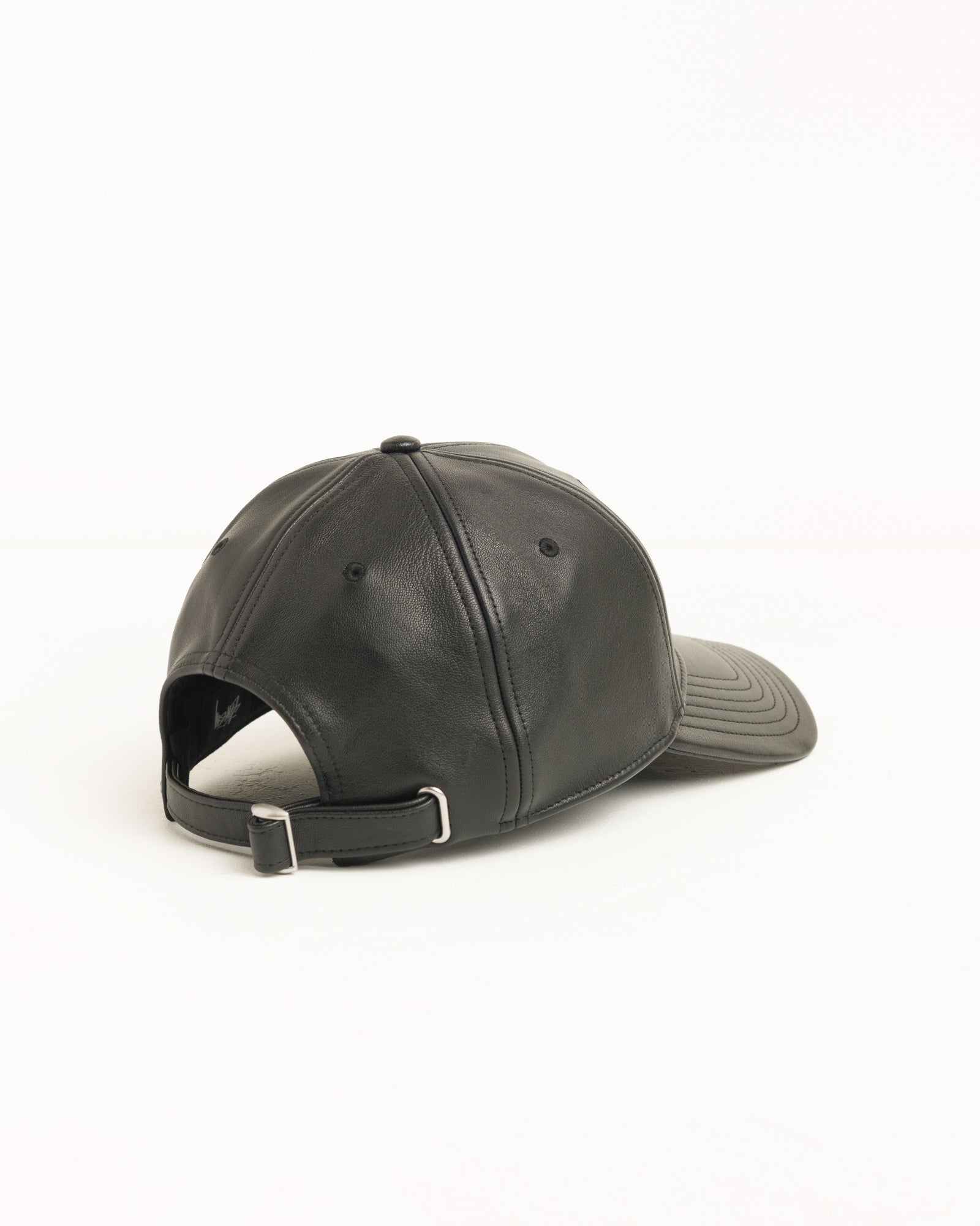 LP LEATHER STRAPBACK CAP
