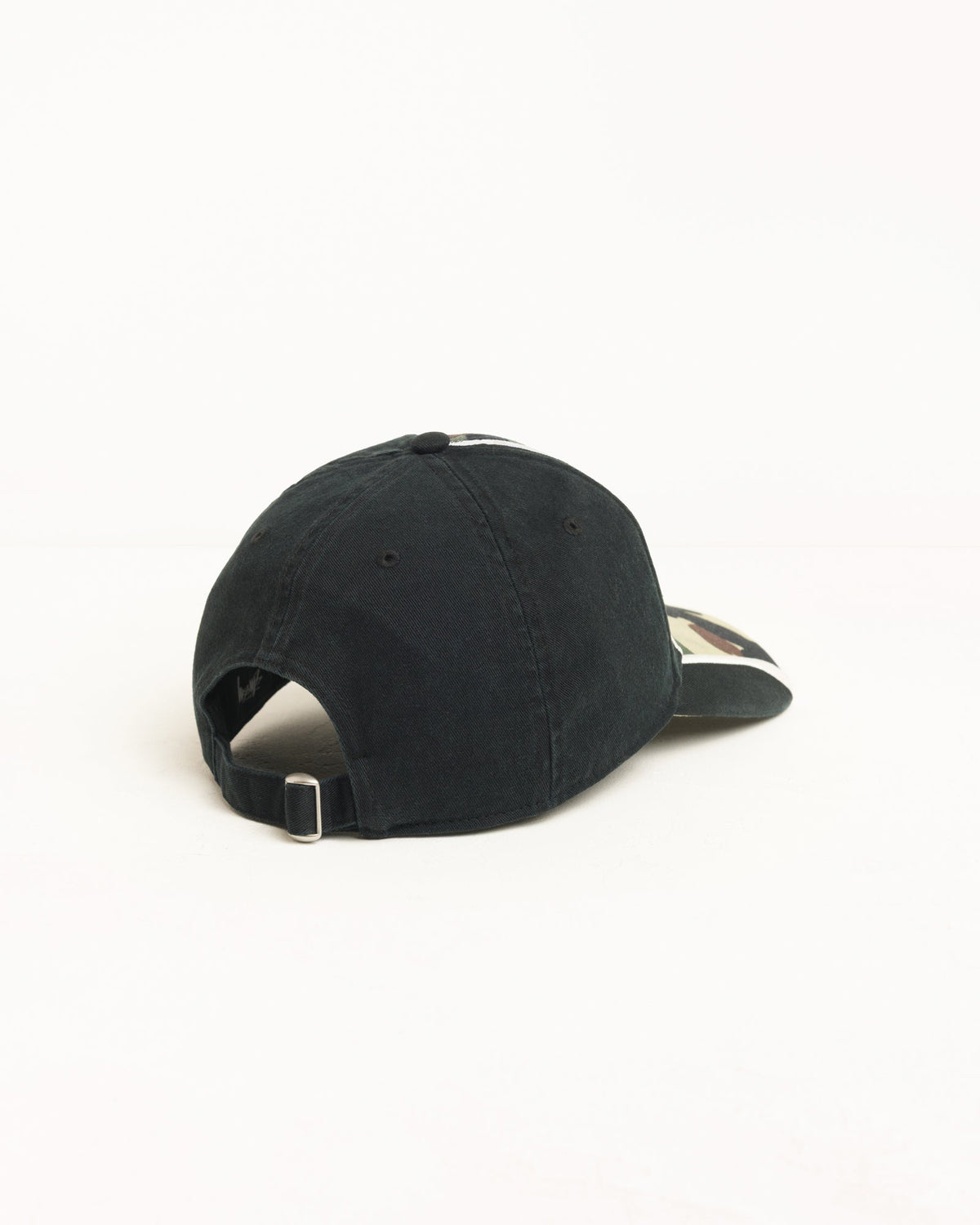 LP S OVAL STRAPBACK CAP