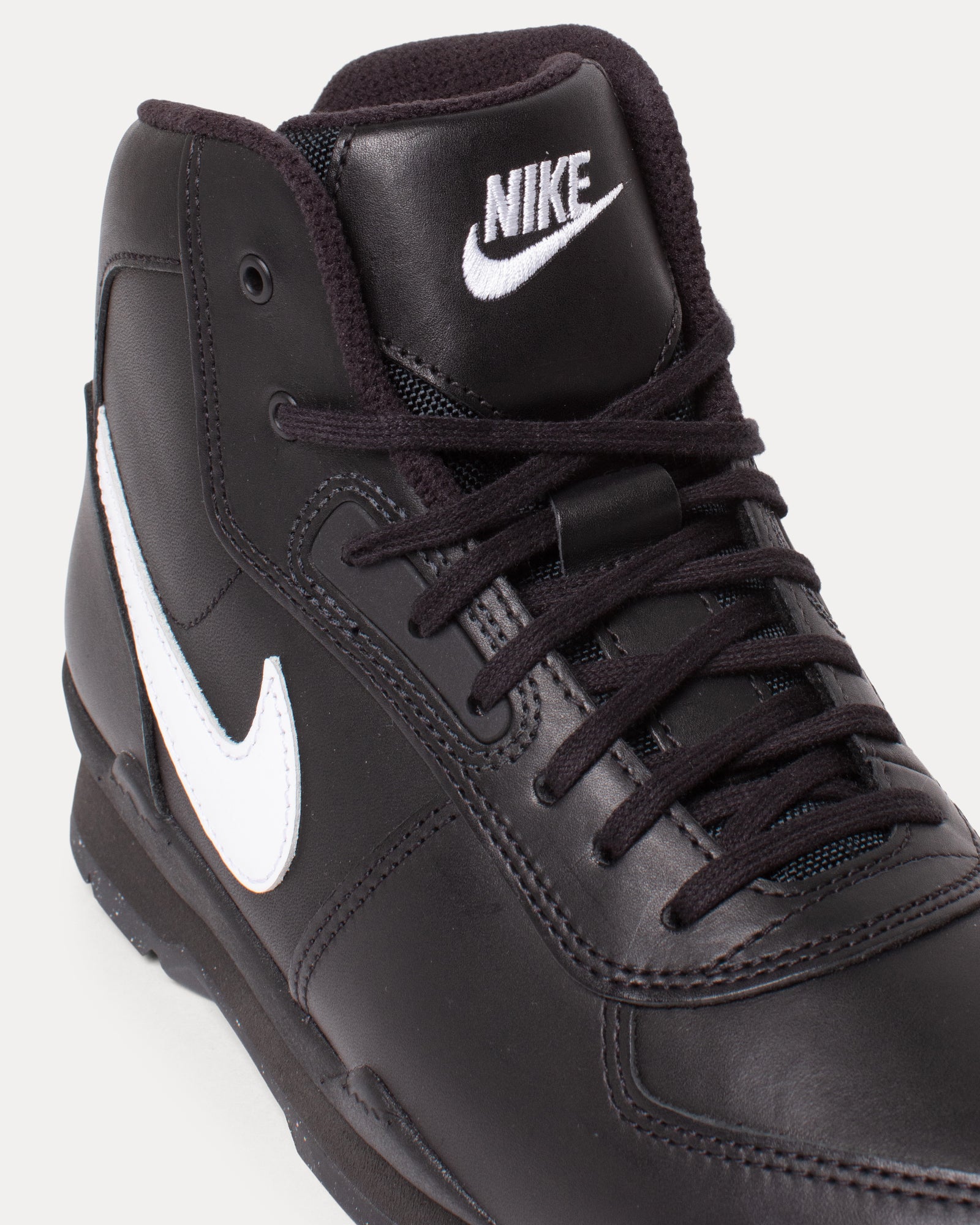 STÜSSY & NIKE AIR BALTORO