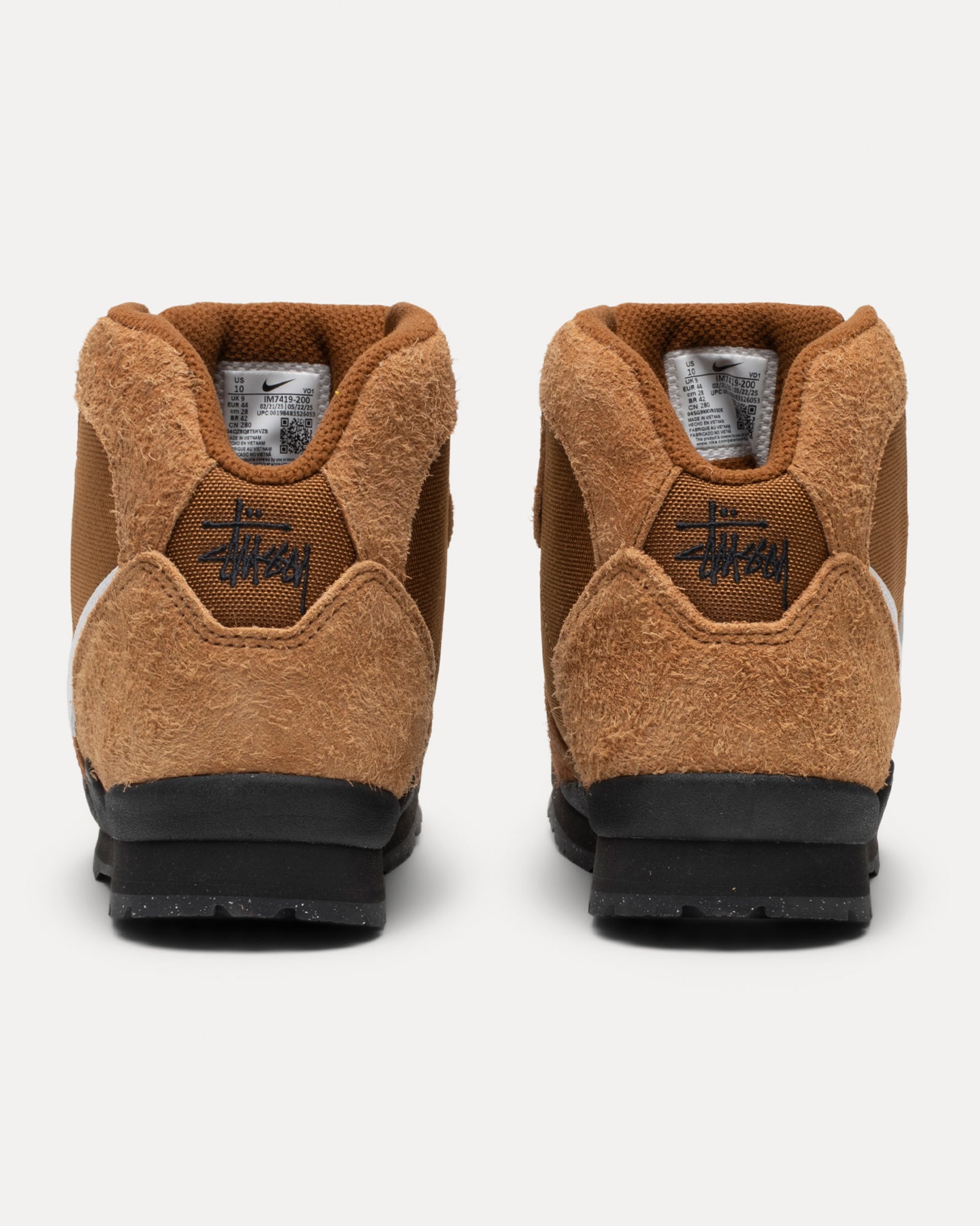 Stüssy & Nike Air Baltoro – British Tan/Brown | Accessories