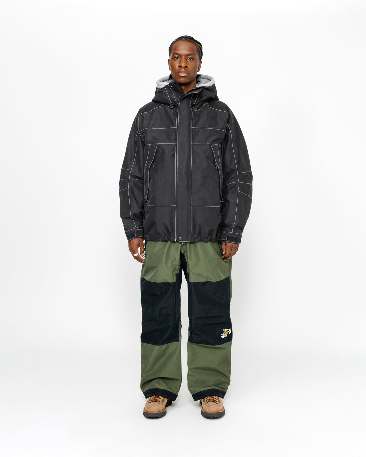 Stüssy & Mountain Hardwear Exposure™ Gore-Tex® Jacket in black 