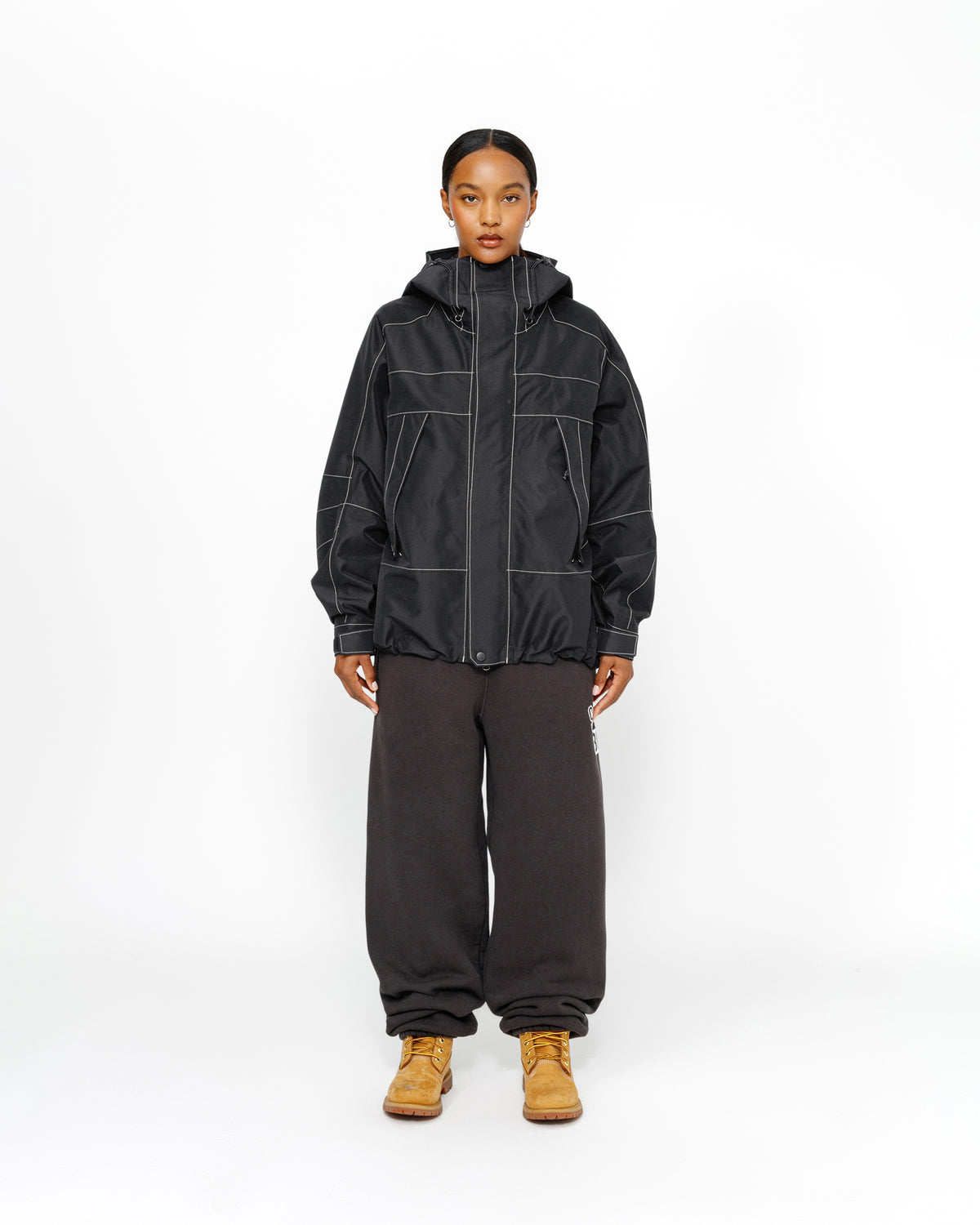 Stüssy & Mountain Hardwear Exposure™ Gore-Tex® Jacket in black 